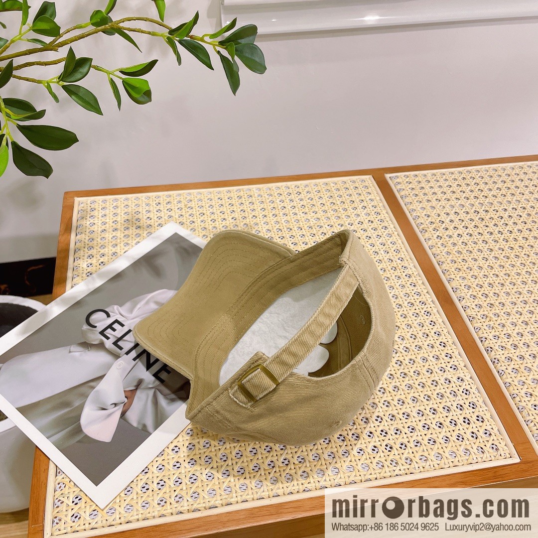 Balenciaga three-dimensional relief unisex baseball cap