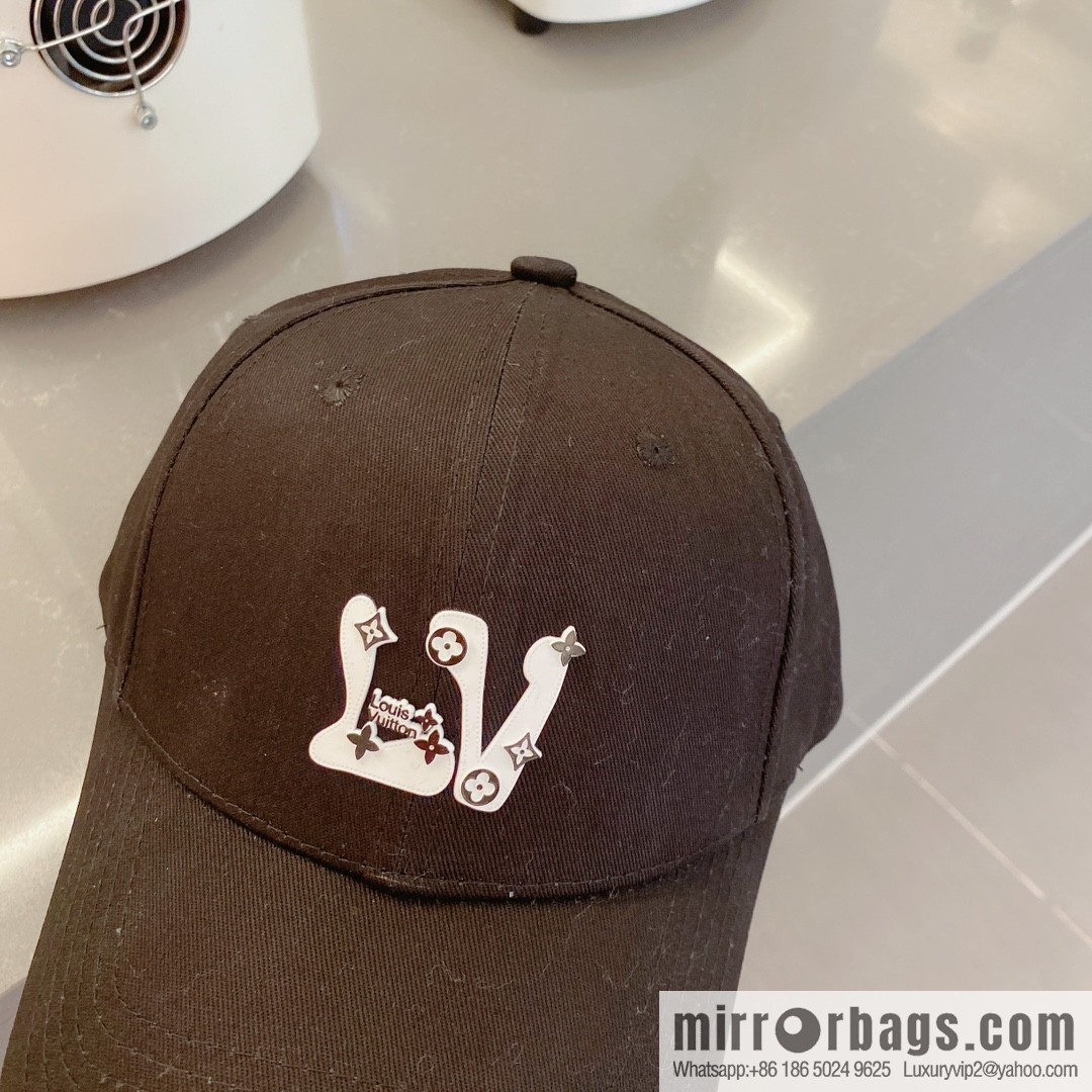 LV Louis Vuitton Unisex Baseball Cap