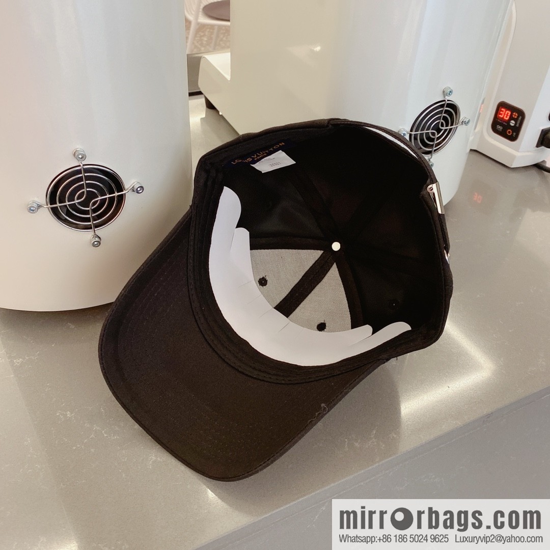 LV Louis Vuitton Unisex Baseball Cap
