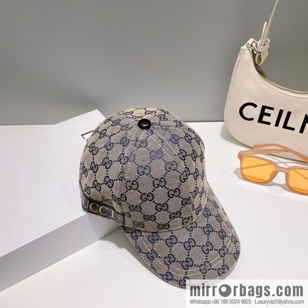 GUCCI Gucci Original Canvas Classic Baseball Cap