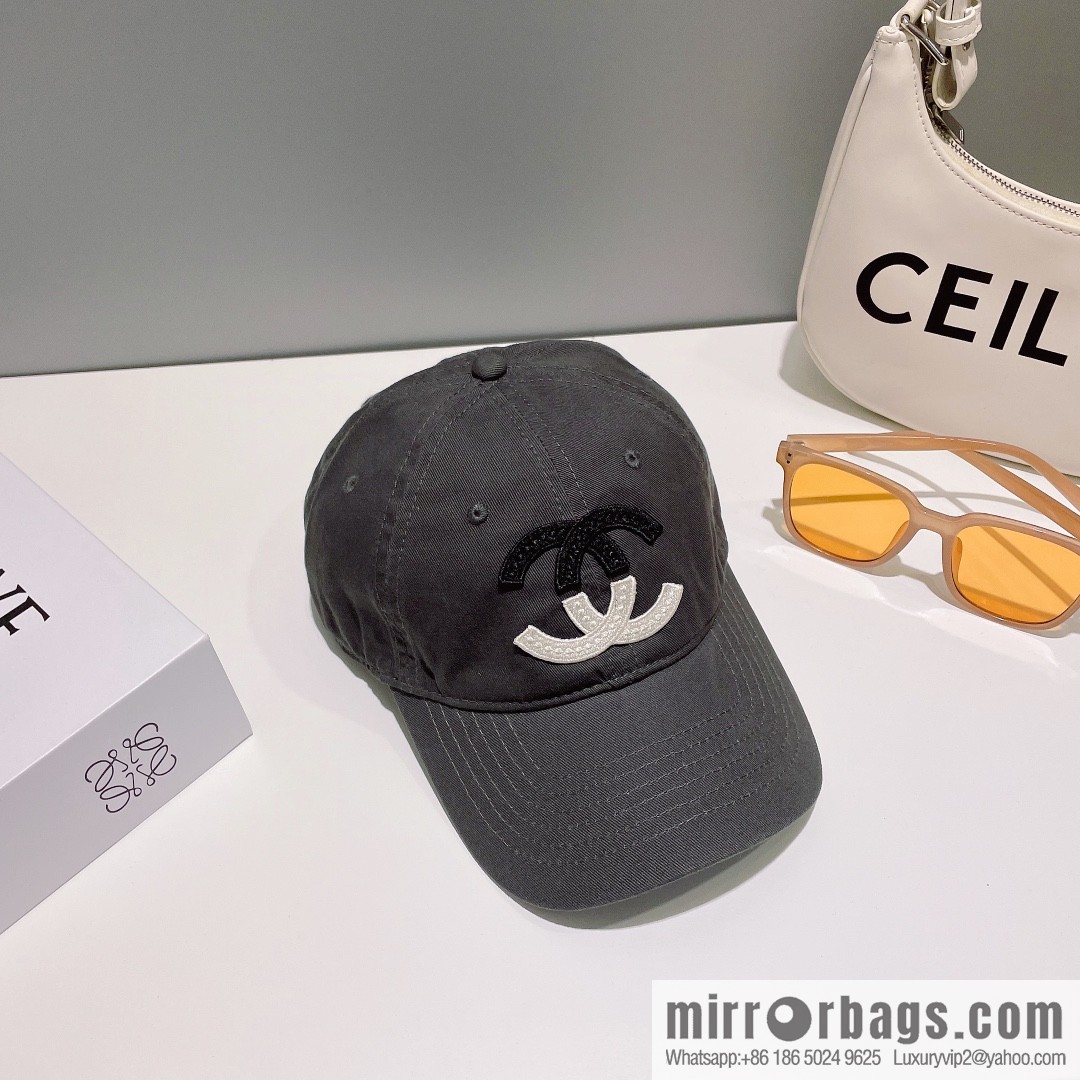 Chanel's new letter logo baseball cap