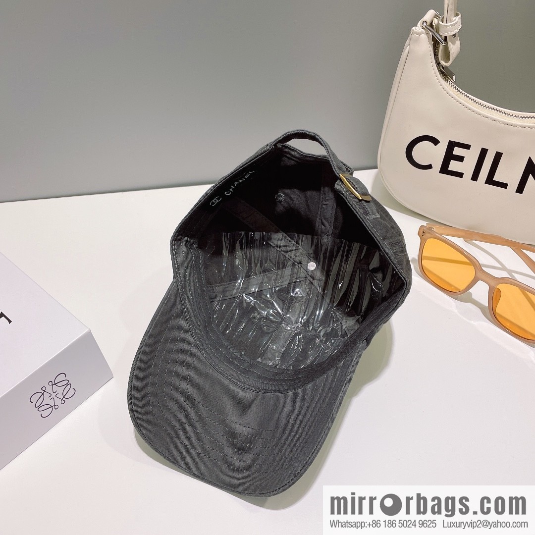 Chanel's new letter logo baseball cap