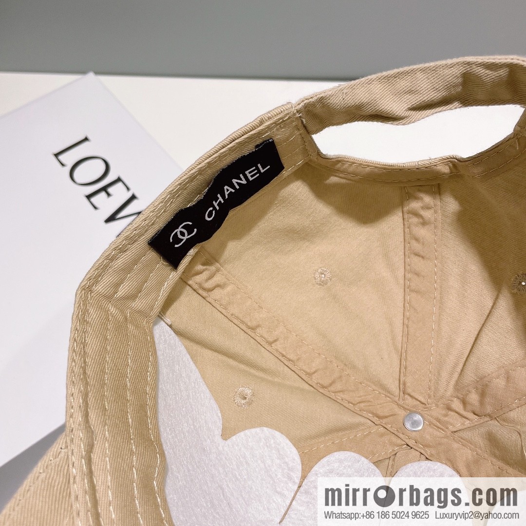 Chanel's new letter logo baseball cap