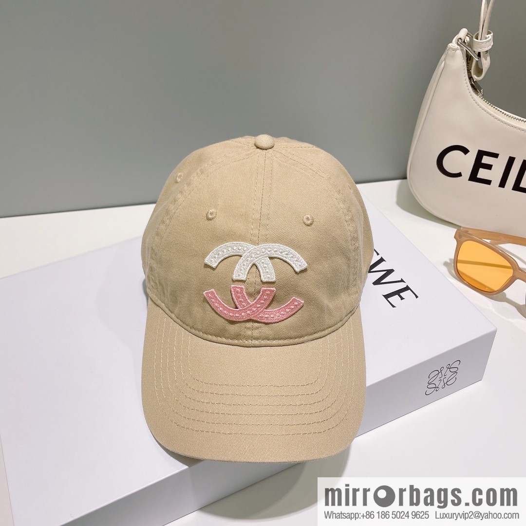 Chanel's new letter logo baseball cap