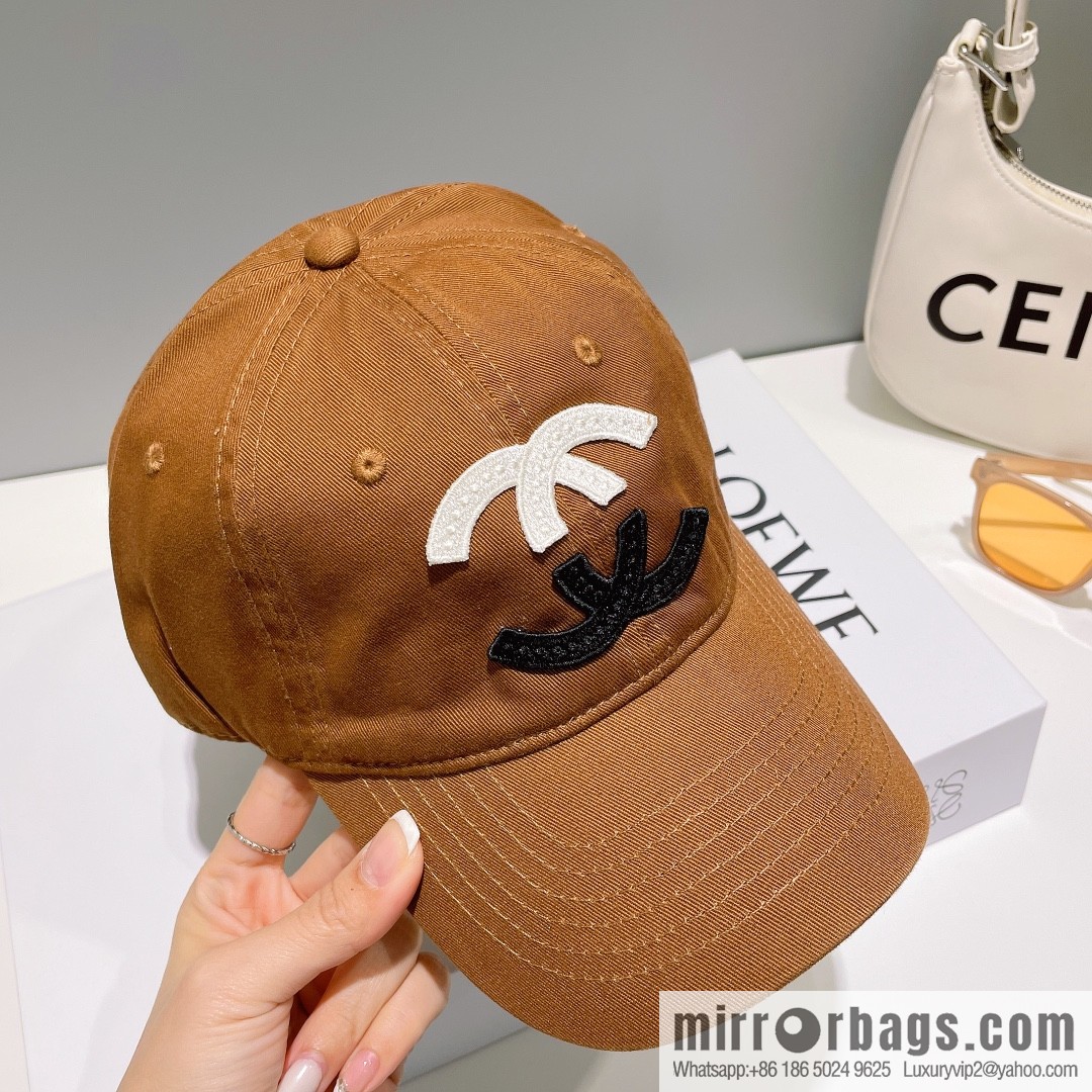 Chanel's new letter logo baseball cap
