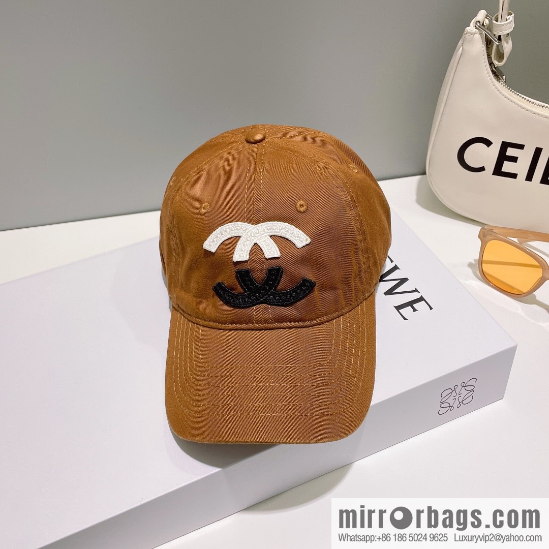 Chanel's new letter logo baseball cap