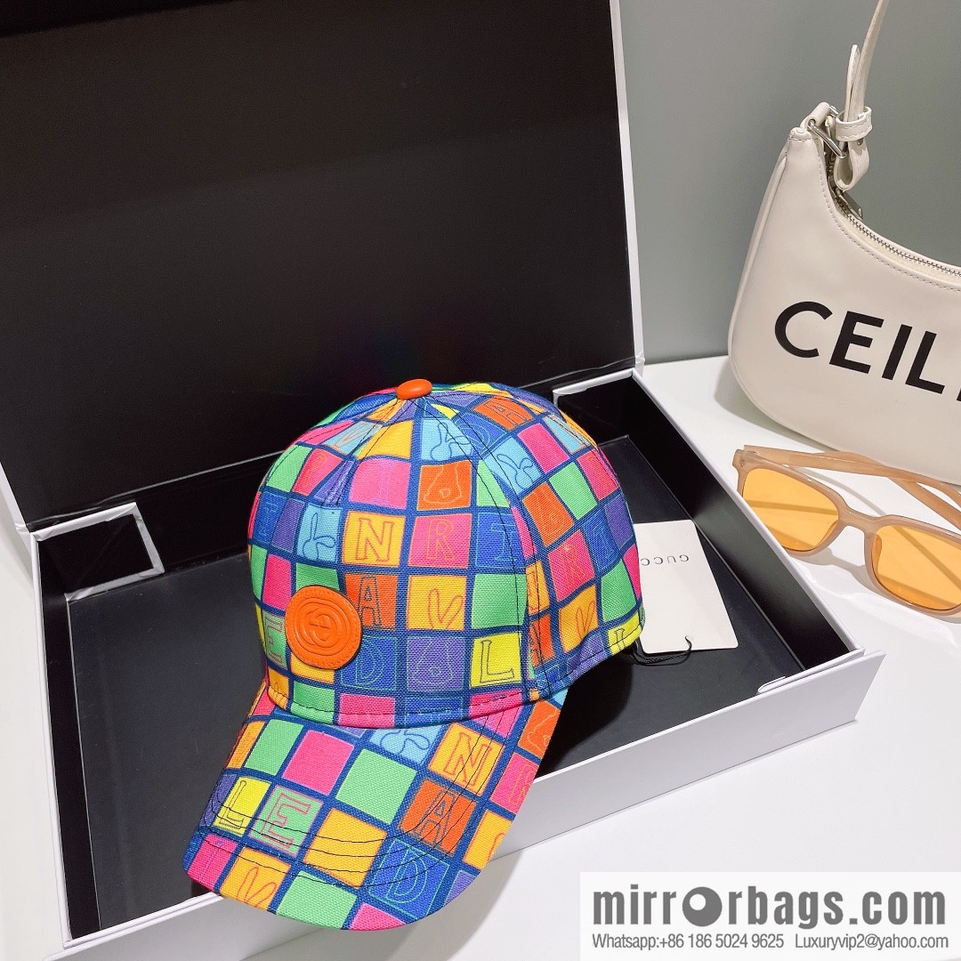 GUCCI Gucci's new unisex baseball cap