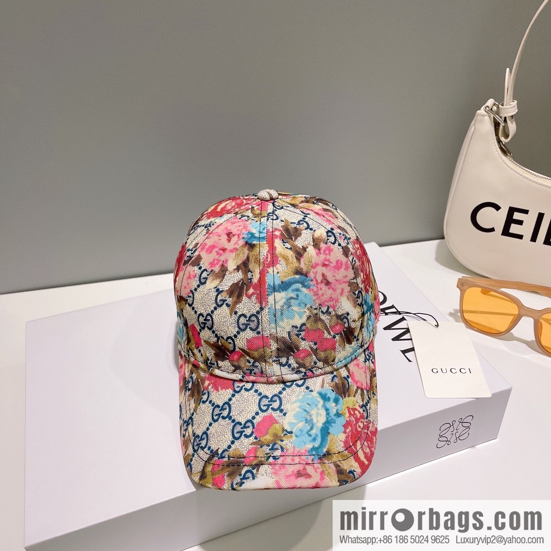 GUCCI Gucci's new unisex baseball cap