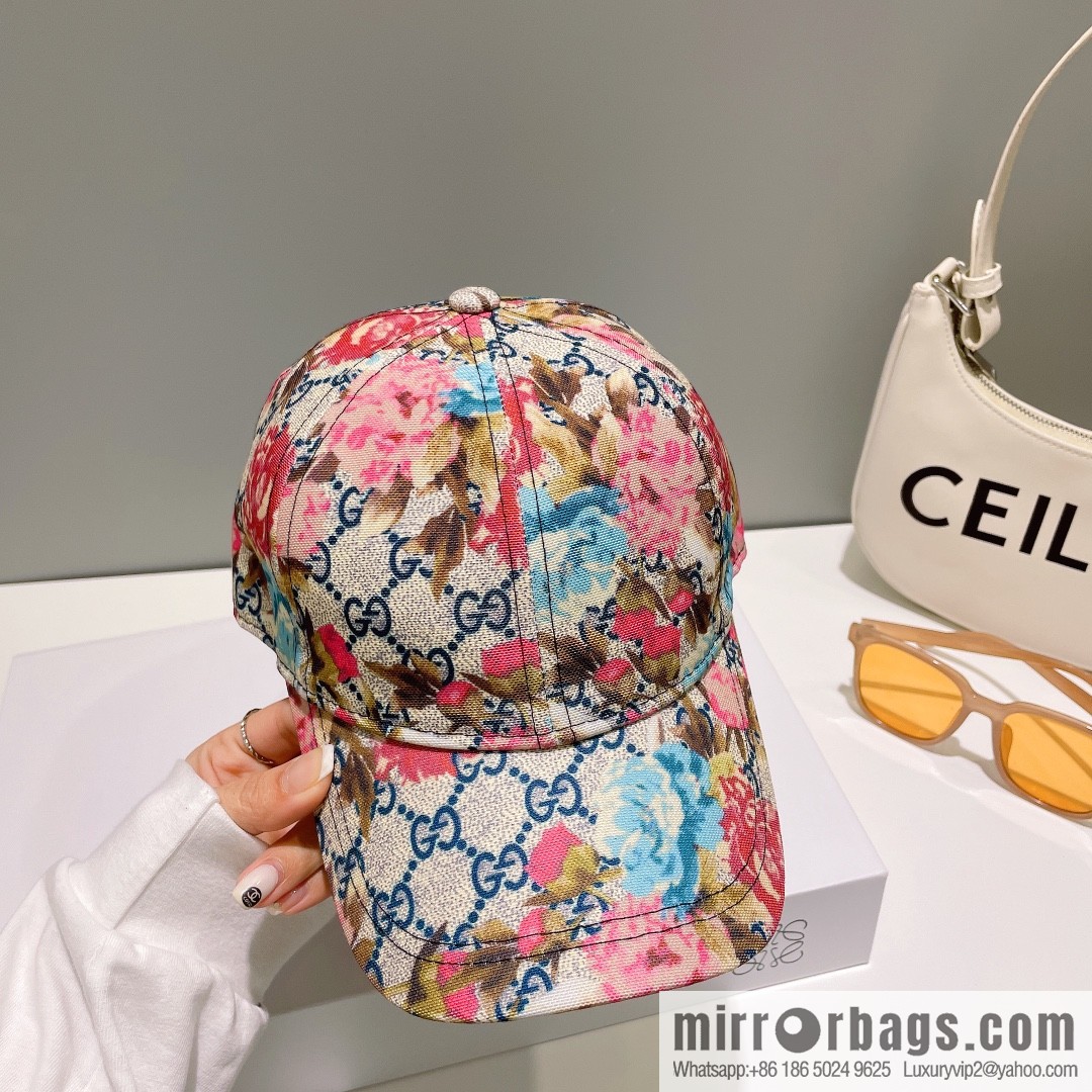 GUCCI Gucci's new unisex baseball cap