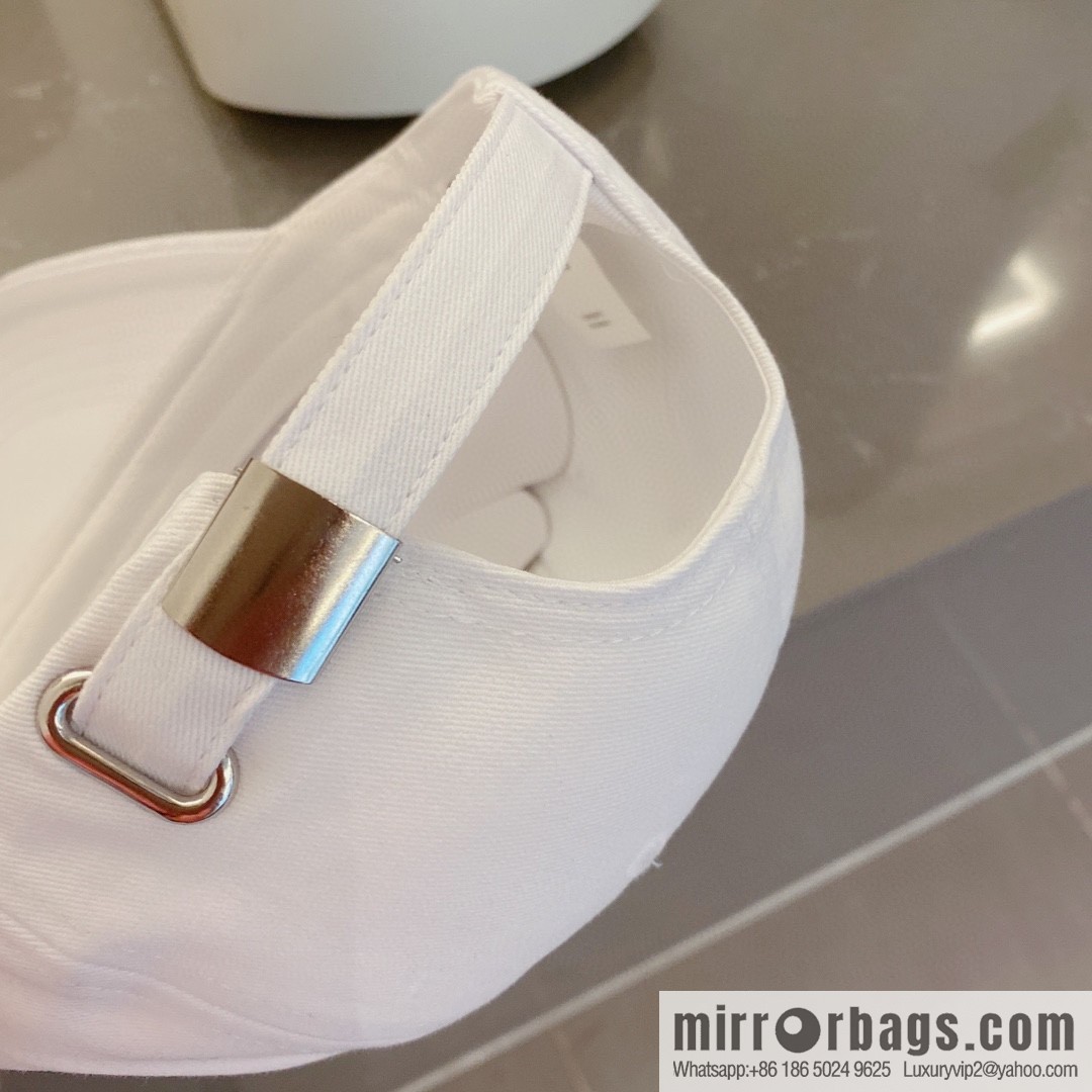 LV Louis Vuitton new cap
