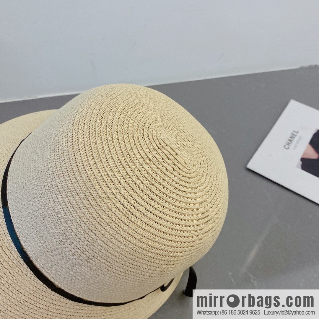 Chanel Chanel 23 years old new straw hat