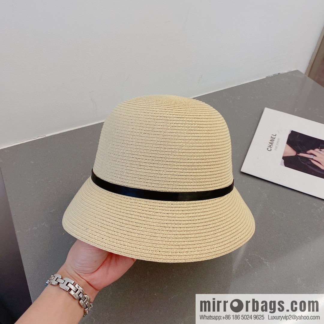 Chanel Chanel 23 years old new straw hat