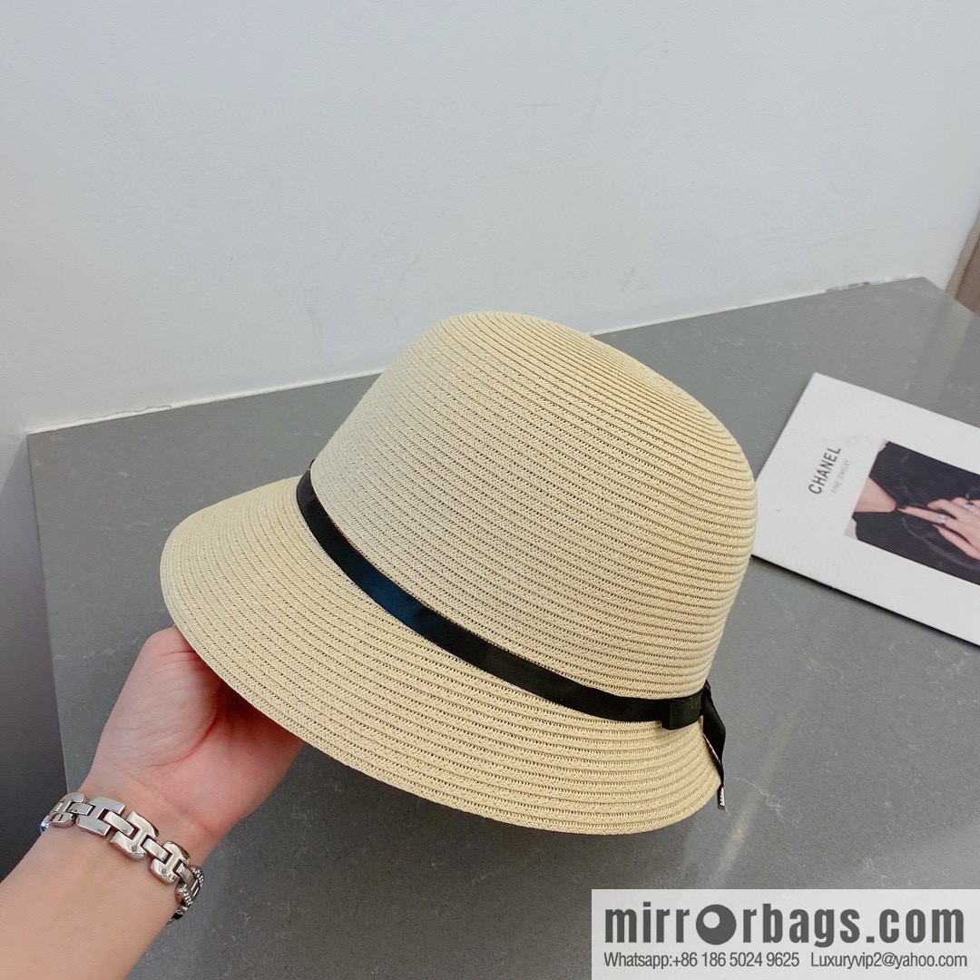 Chanel Chanel 23 years old new straw hat