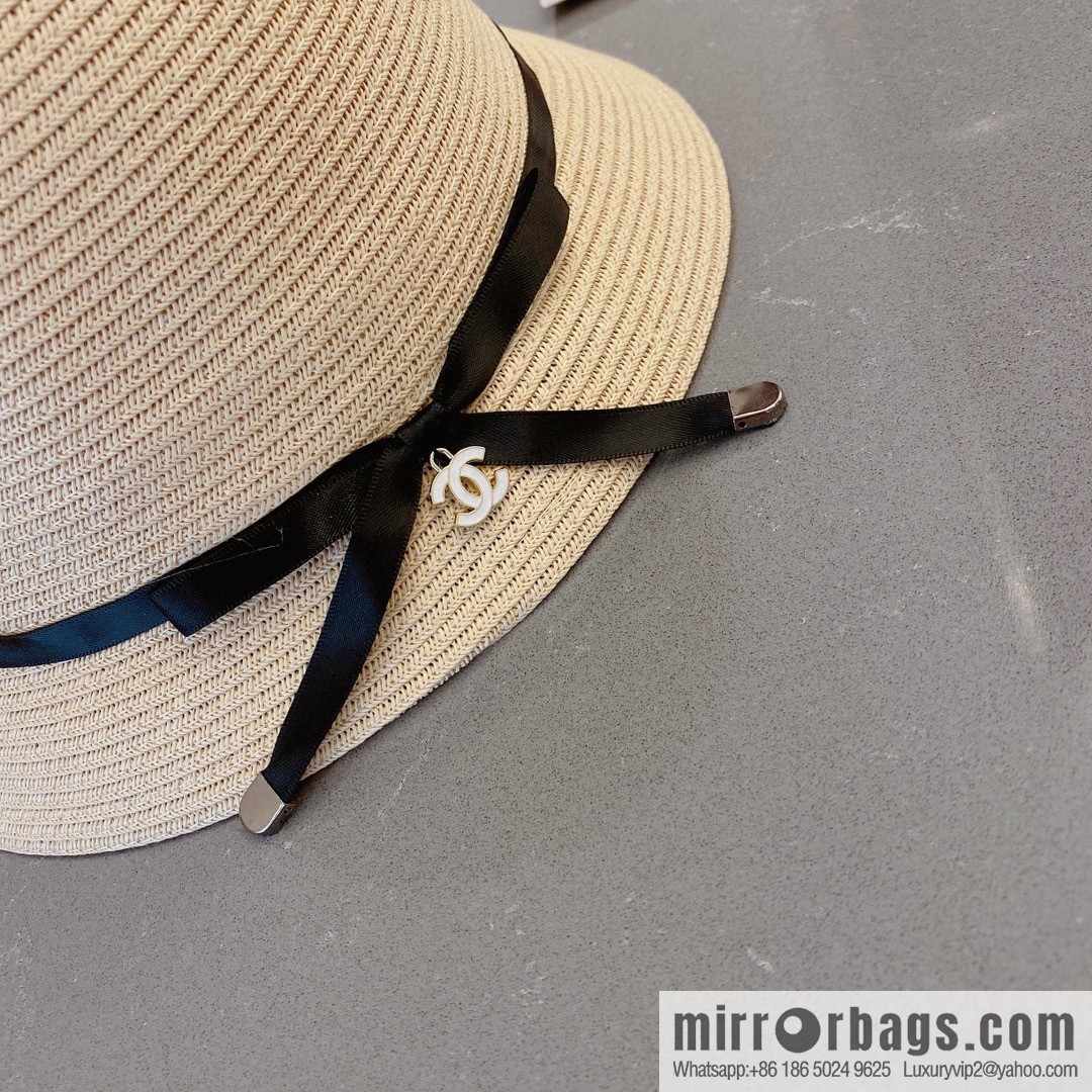 Chanel Chanel 23 years old new straw hat
