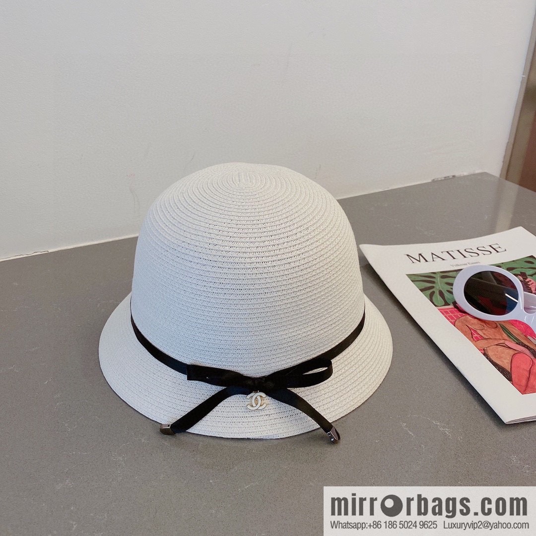 Chanel Chanel 23 years old new straw hat