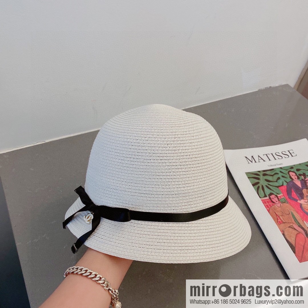 Chanel Chanel 23 years old new straw hat