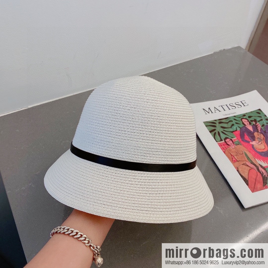 Chanel Chanel 23 years old new straw hat