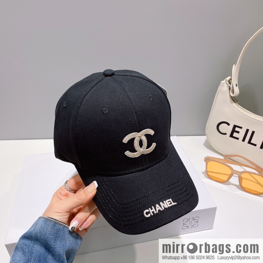 Chanel's new simple embroidered logo baseball cap