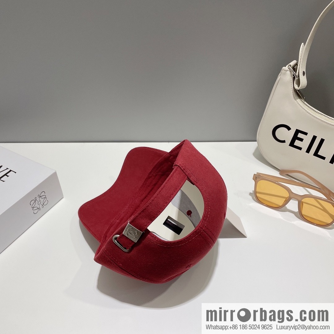 Chanel's new simple embroidered logo baseball cap