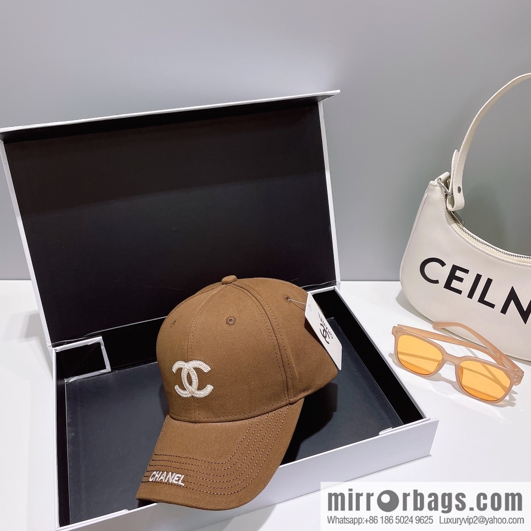 Chanel's new simple embroidered logo baseball cap