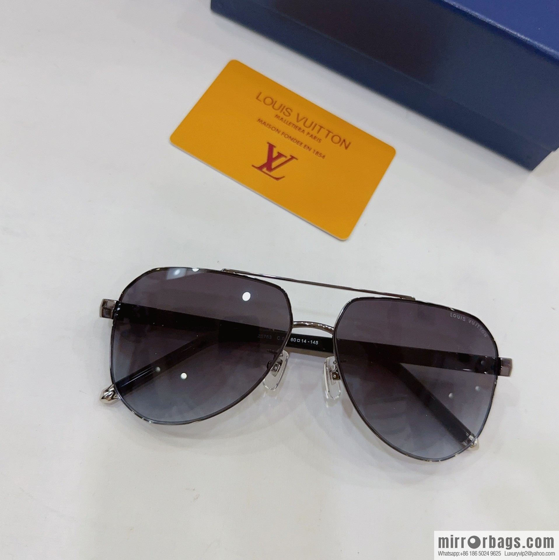 LV Louis Vuitton Men's Oval Frame Sunglasses Sunglasses