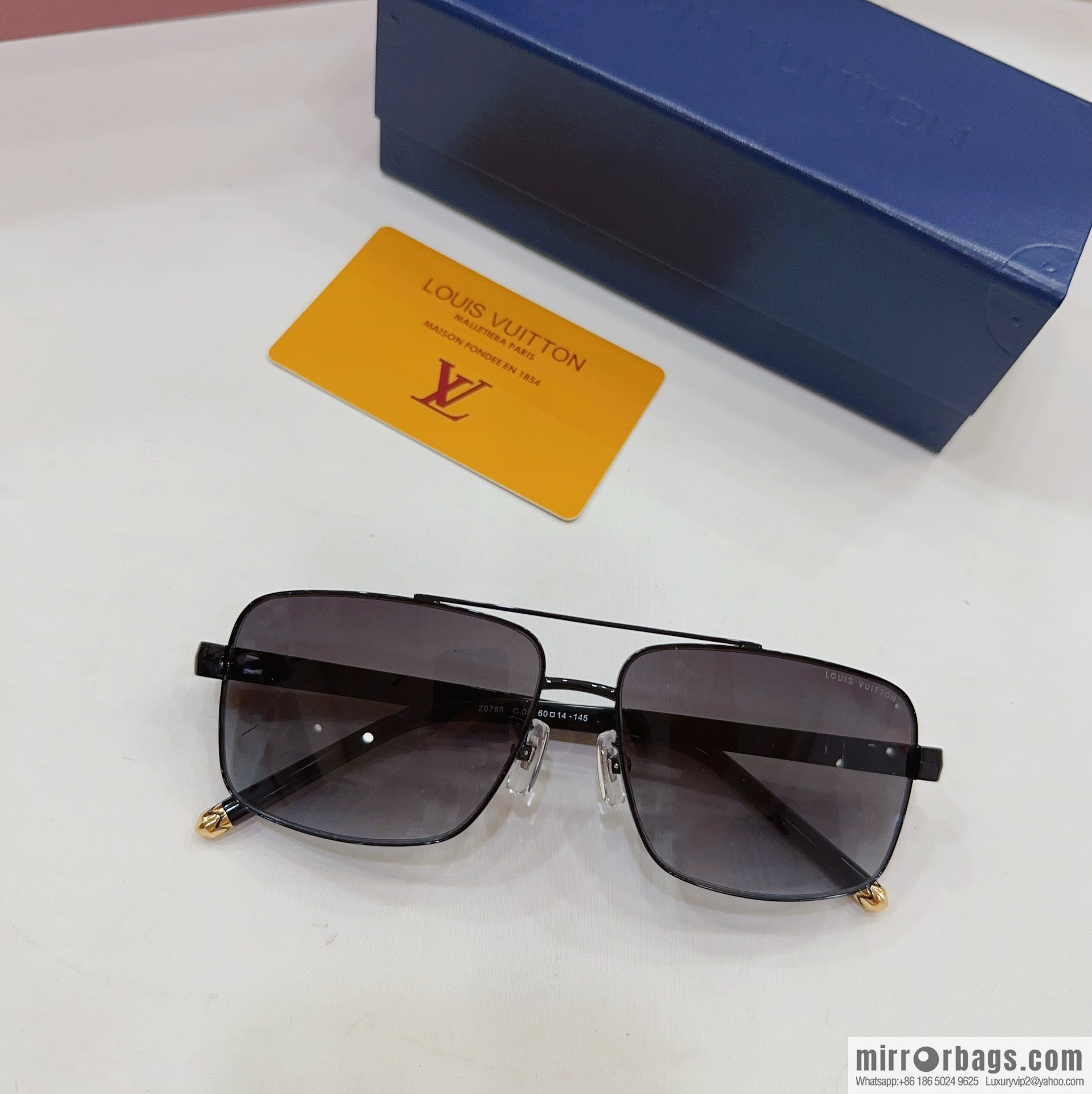 LV Louis Vuitton Men's Square Sunglasses