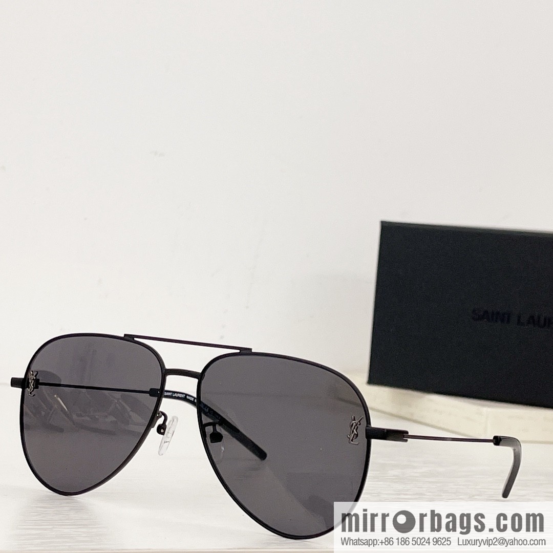 SAINT LAURENT Saint Laurent toad-shaped unisex sunglasses