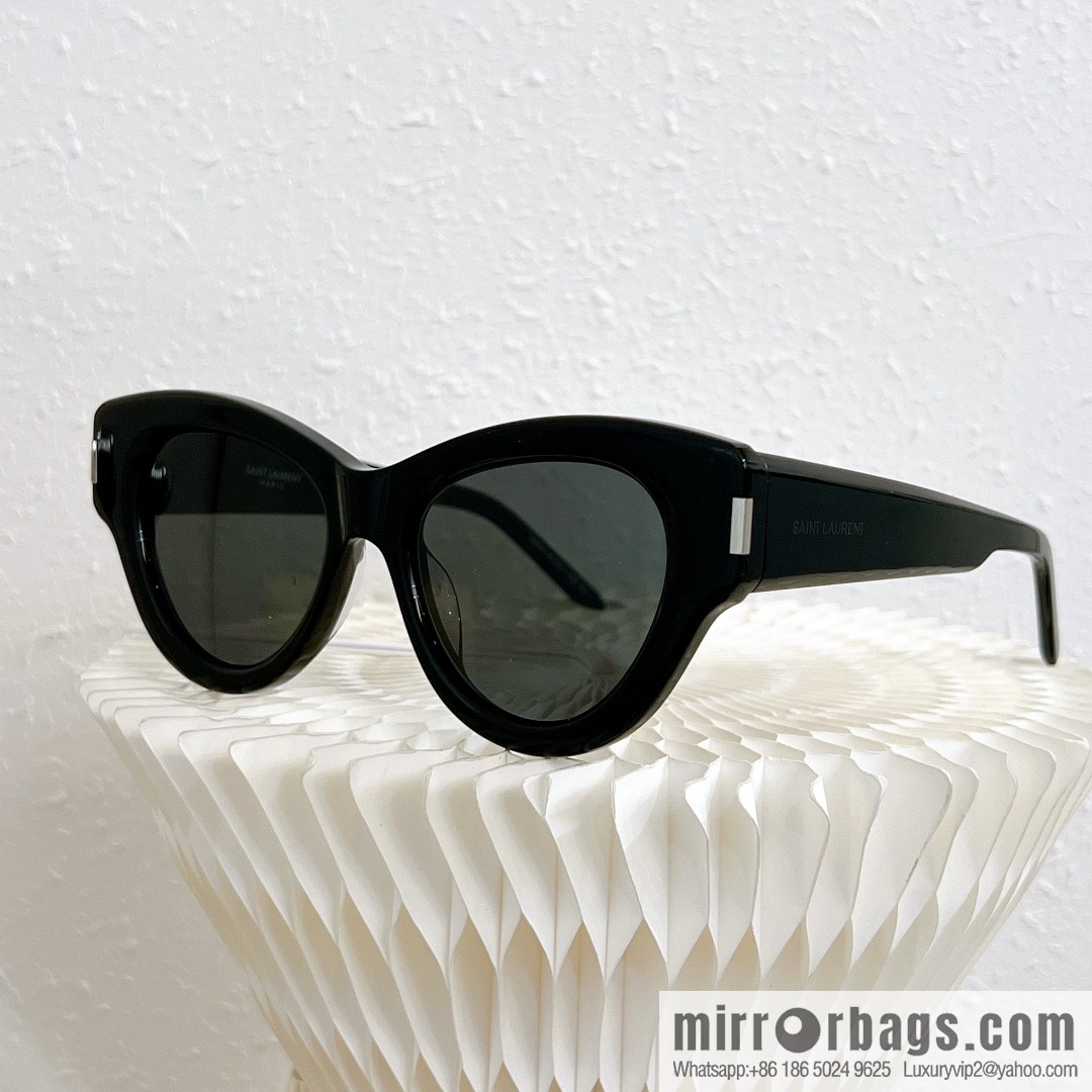 SAINT LAURENT Women's cat eye sunglasses