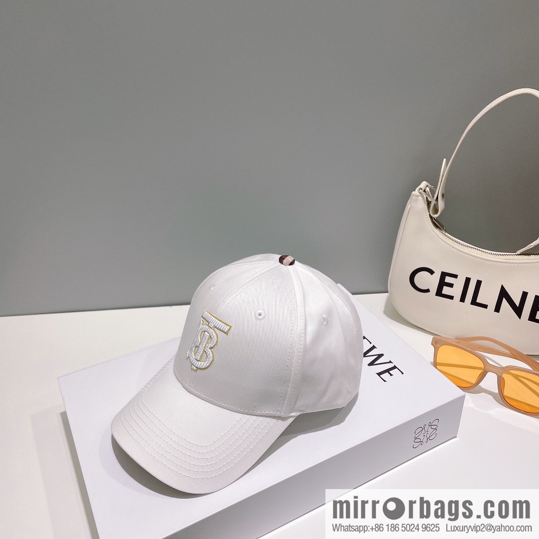 Burberry Burberry Unisex Original Baseball Cap