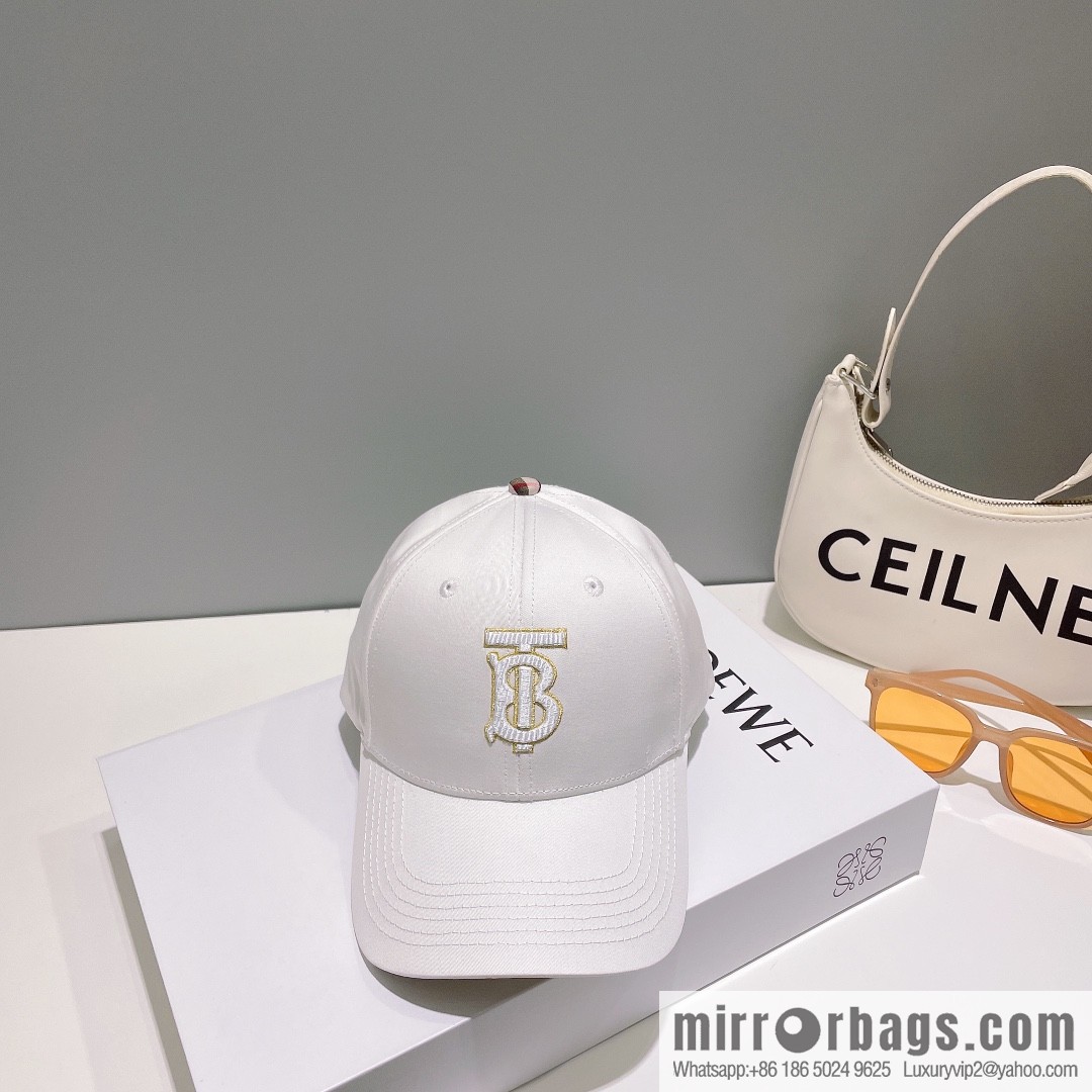 Burberry Burberry Unisex Original Baseball Cap