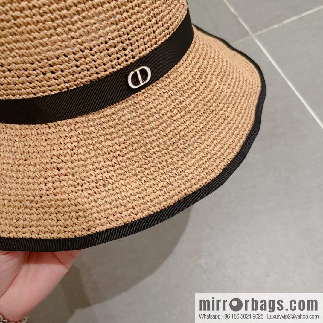 Dior Dior's new Lafite straw hat in summer