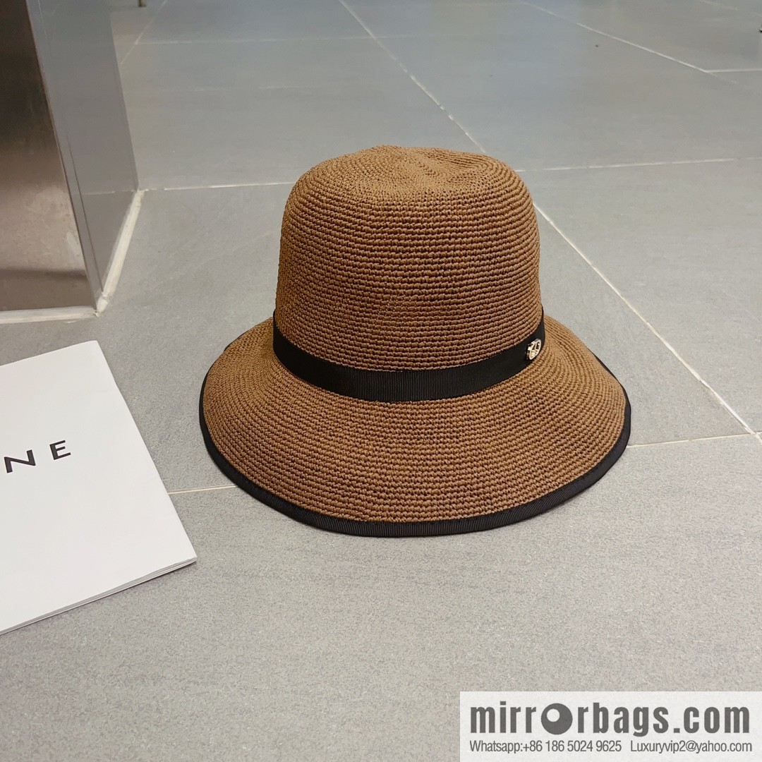 Dior Dior's new Lafite straw hat in summer