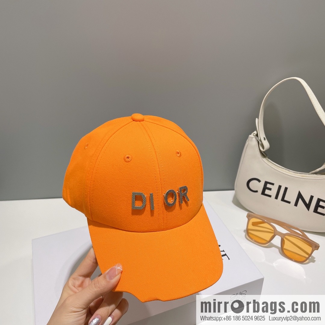 Dior 2023 new walking embroidered baseball cap