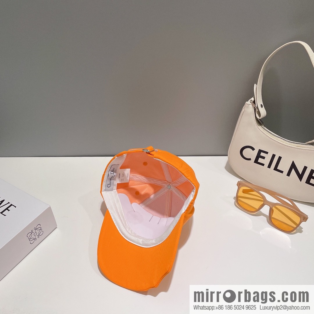 Dior 2023 new walking embroidered baseball cap