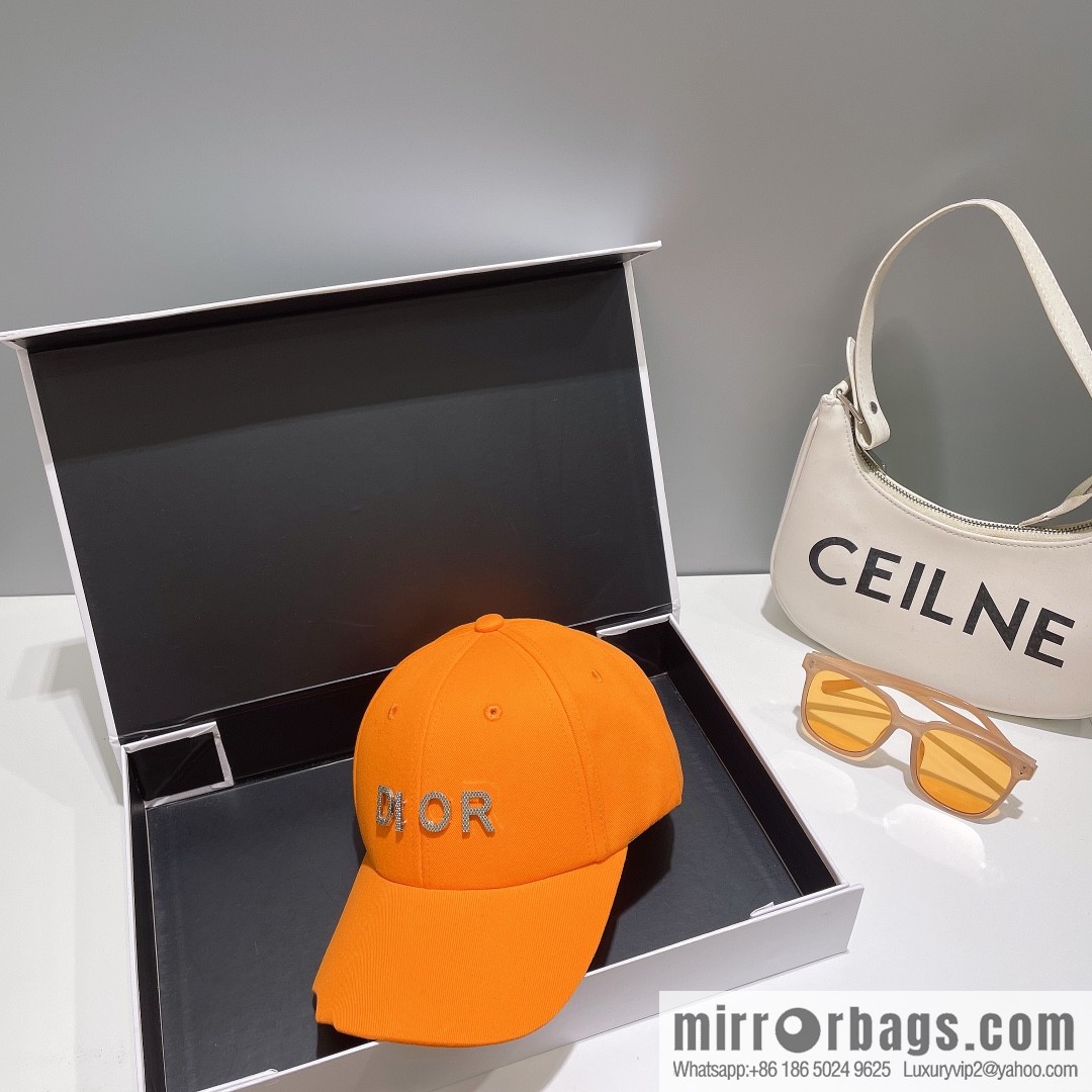 Dior 2023 new walking embroidered baseball cap