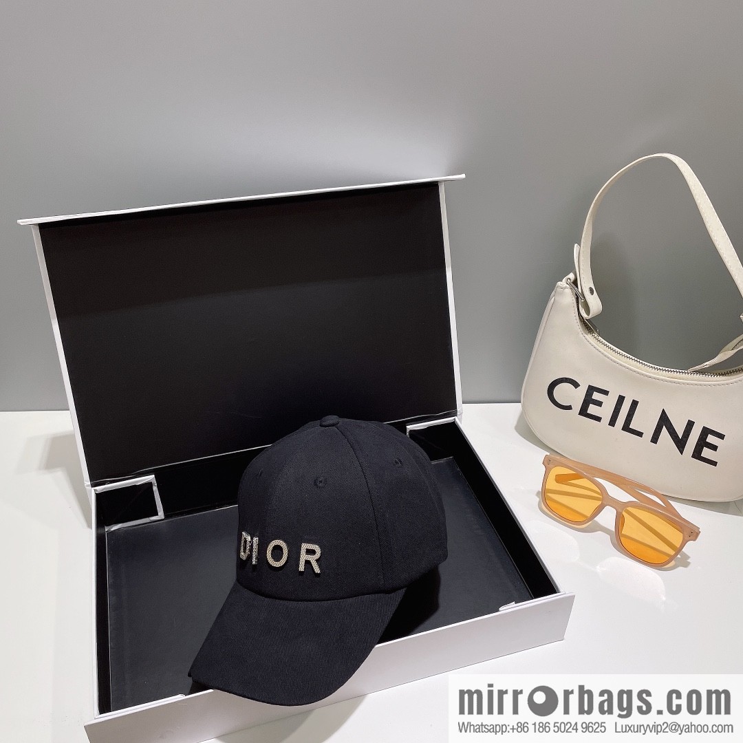 Dior 2023 new walking embroidered baseball cap
