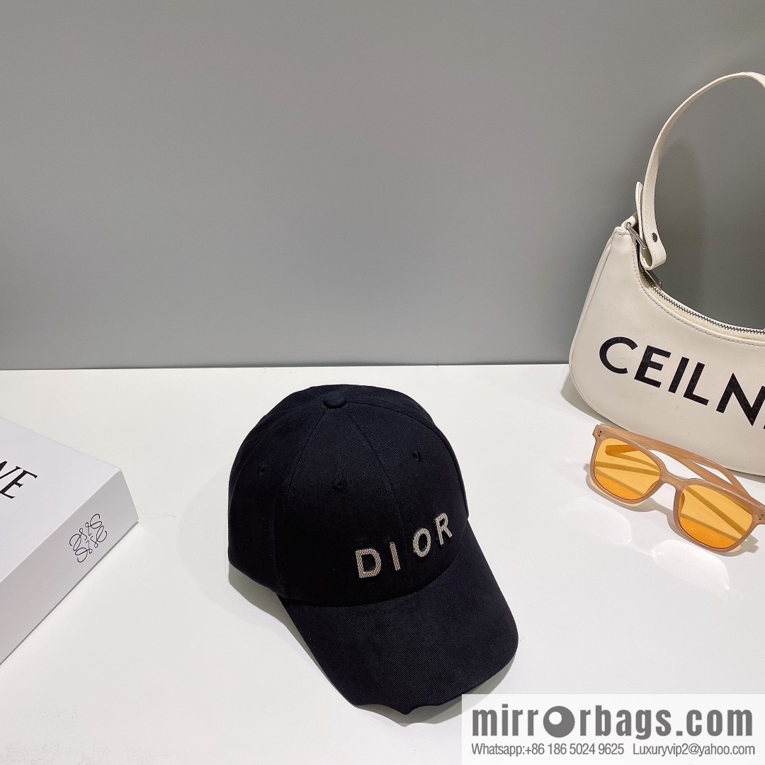 Dior 2023 new walking embroidered baseball cap