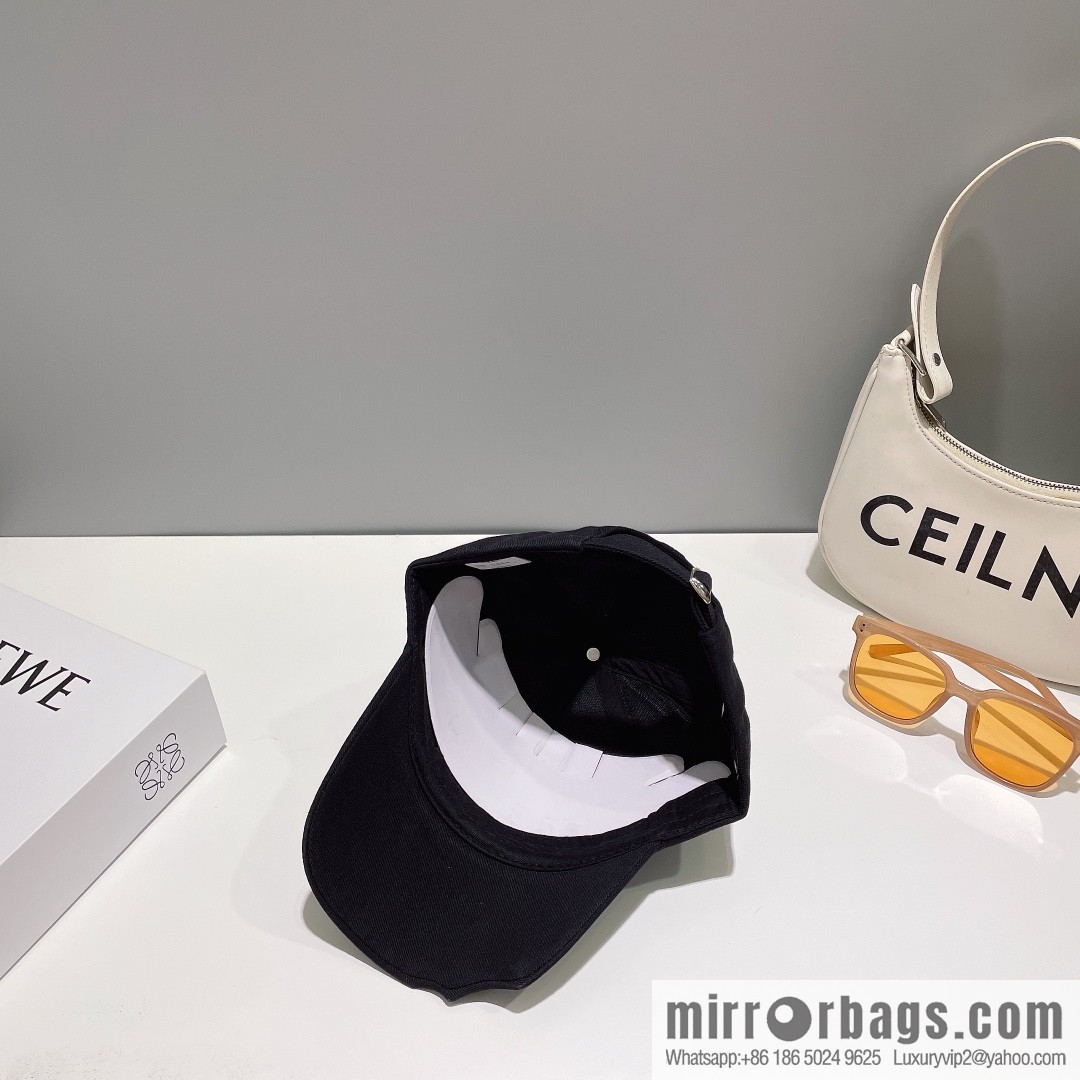 Dior 2023 new walking embroidered baseball cap