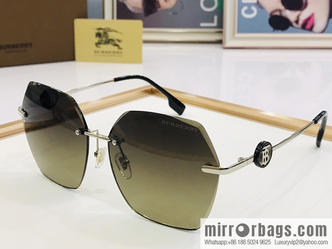 Burberry Burberry Versatile Women's Sunglasses