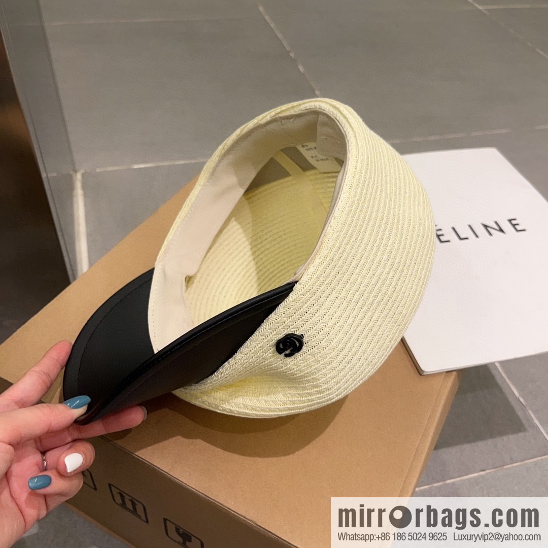 Gucci Gucci new duck tongue military hat