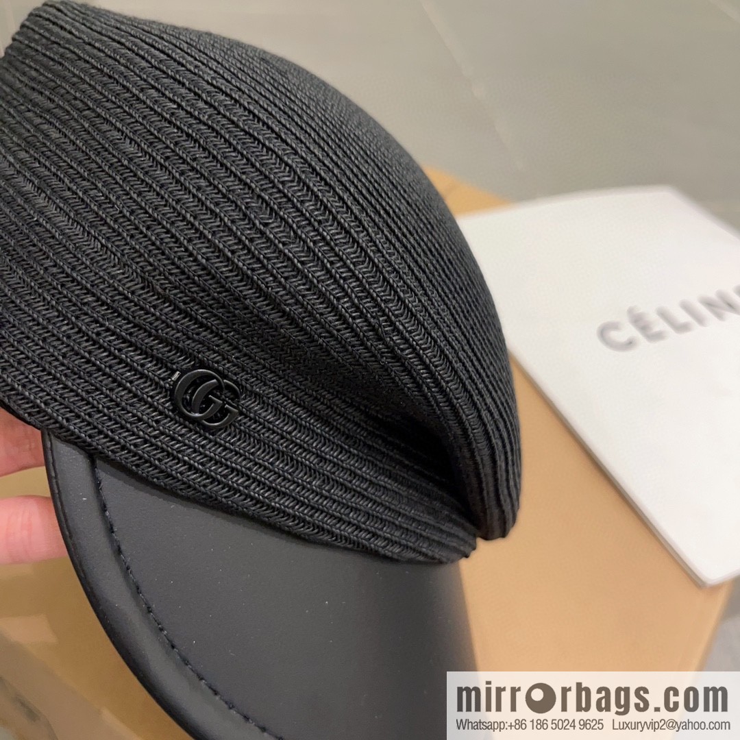 Gucci Gucci new duck tongue military hat