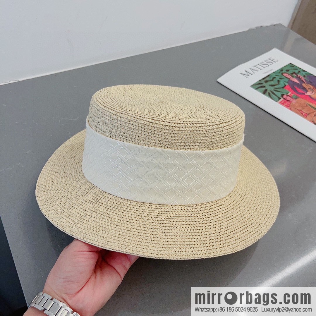Celine's new top hat
