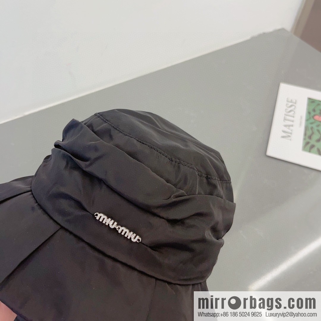 Miumiu new cloth hat