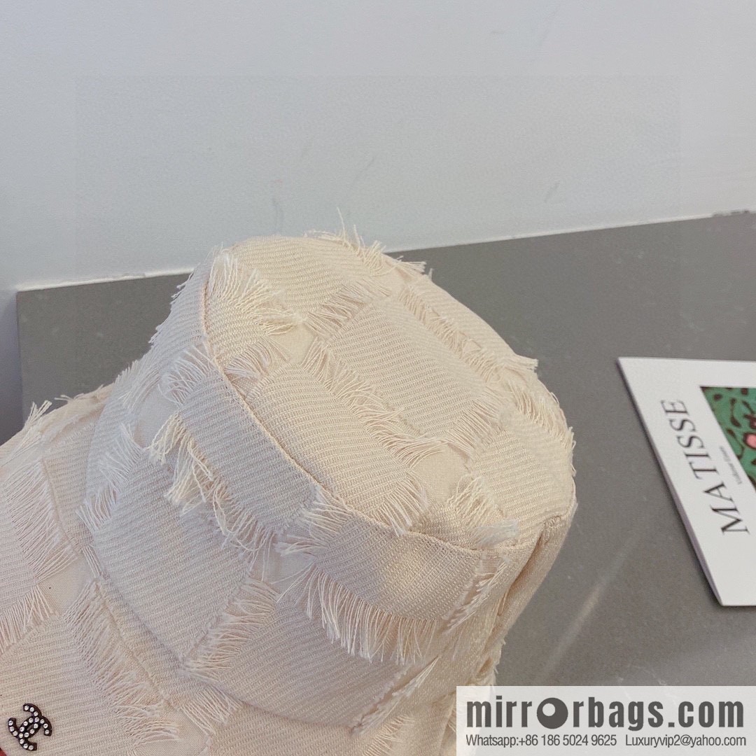Chanel bucket hat