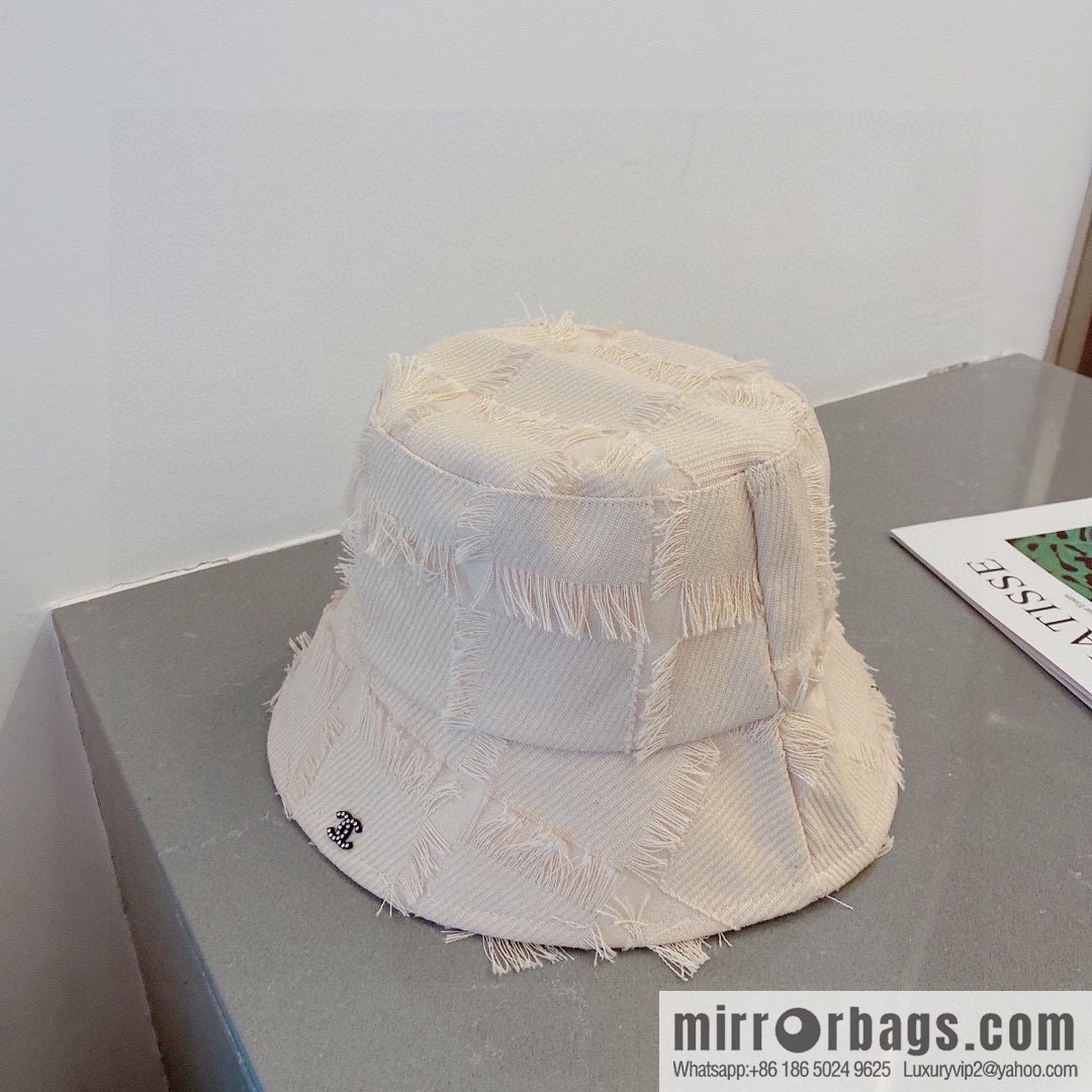 Chanel bucket hat