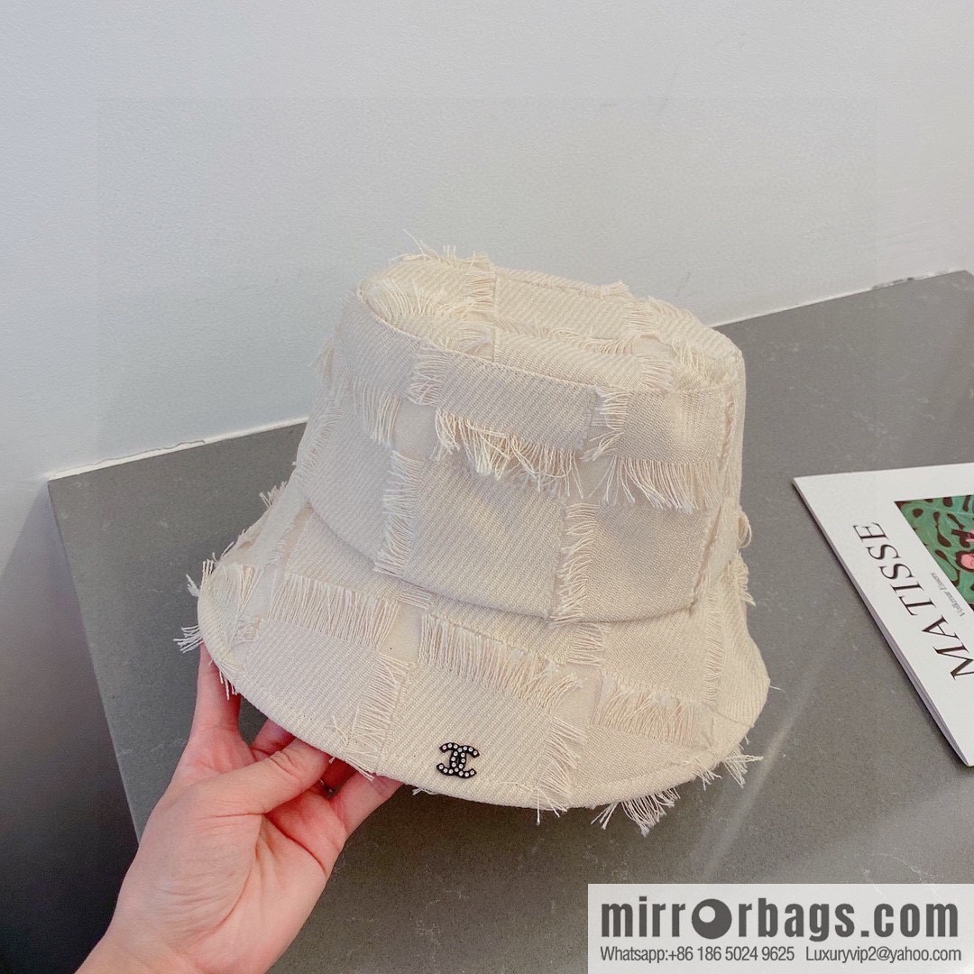 Chanel bucket hat