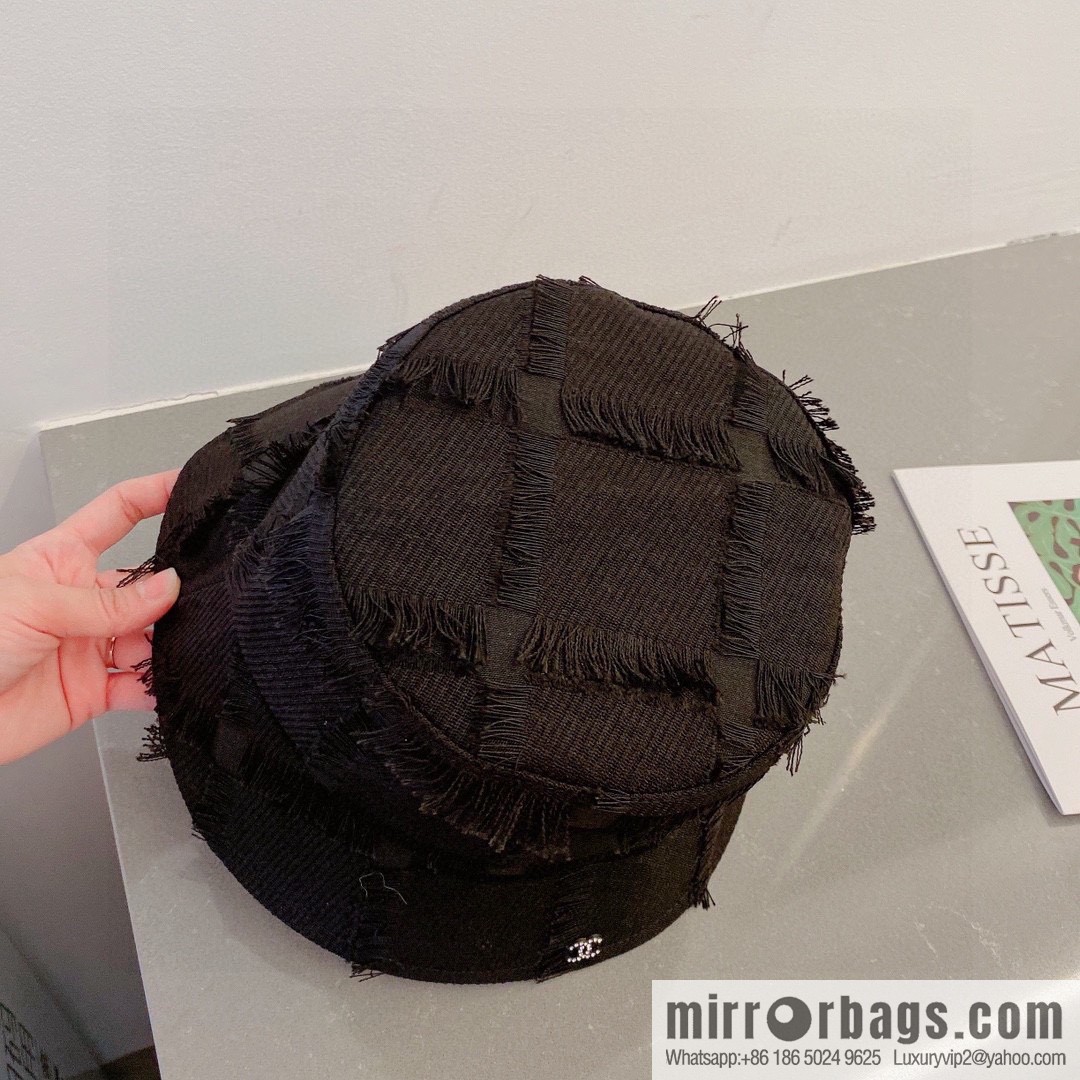Chanel bucket hat