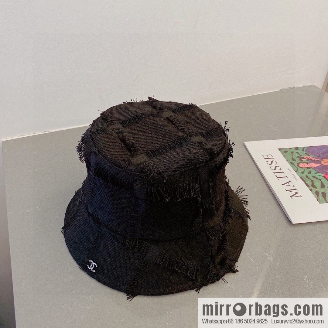 Chanel bucket hat