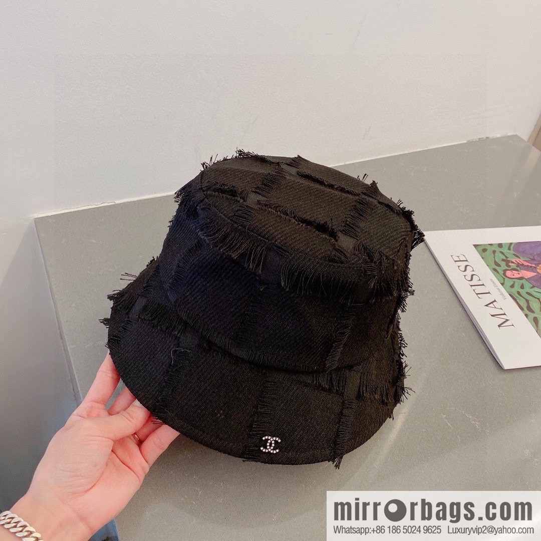 Chanel bucket hat
