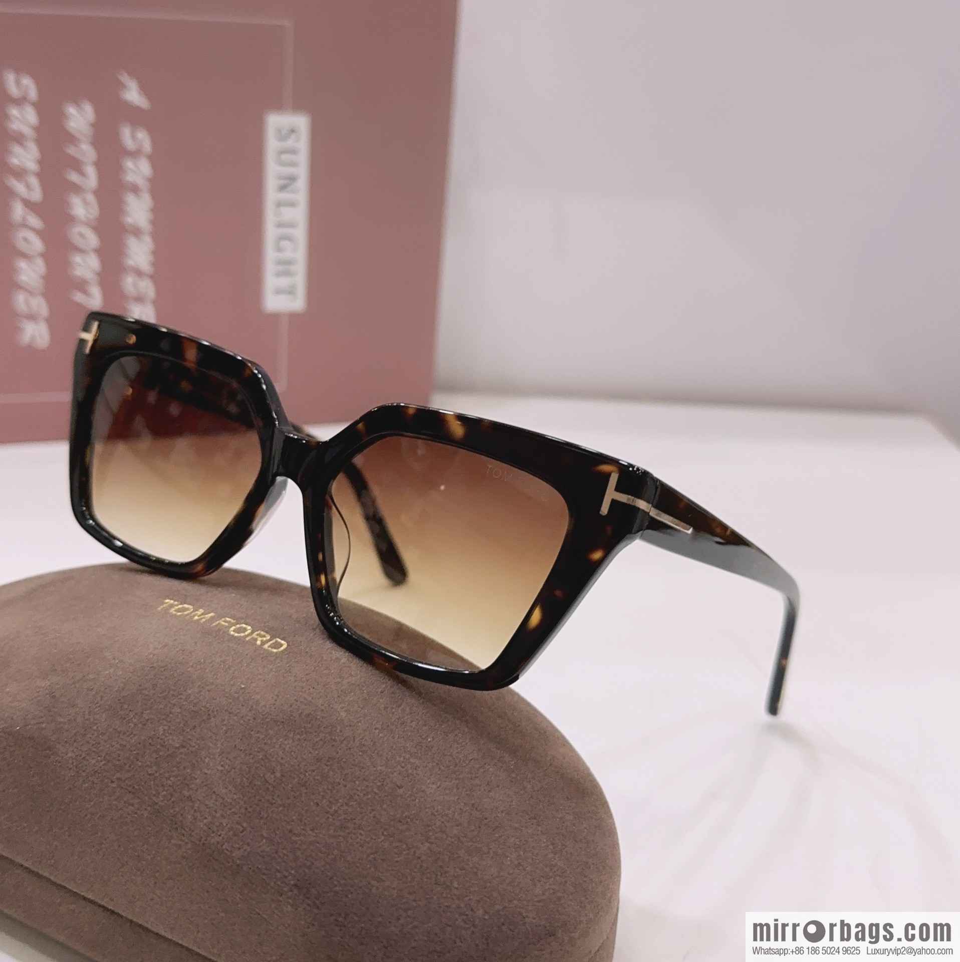TOM FORD Tom Ford Square Unisex Sunglasses
